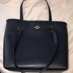 GREAT SHAPE Navy Coach purse